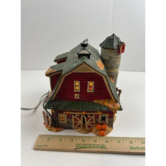 Dept 56 Haunted Barn Halloween Lighted Sound Building - Picture 10 of 11